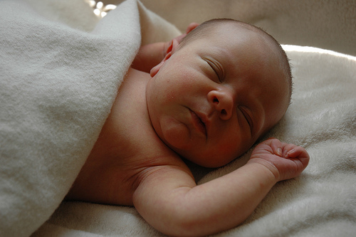 95 5 صور حديثى الولاده صور اطفال كيوت صور اطفال جديده - الصغنن حديث الولادة يجنن طفولة شقية